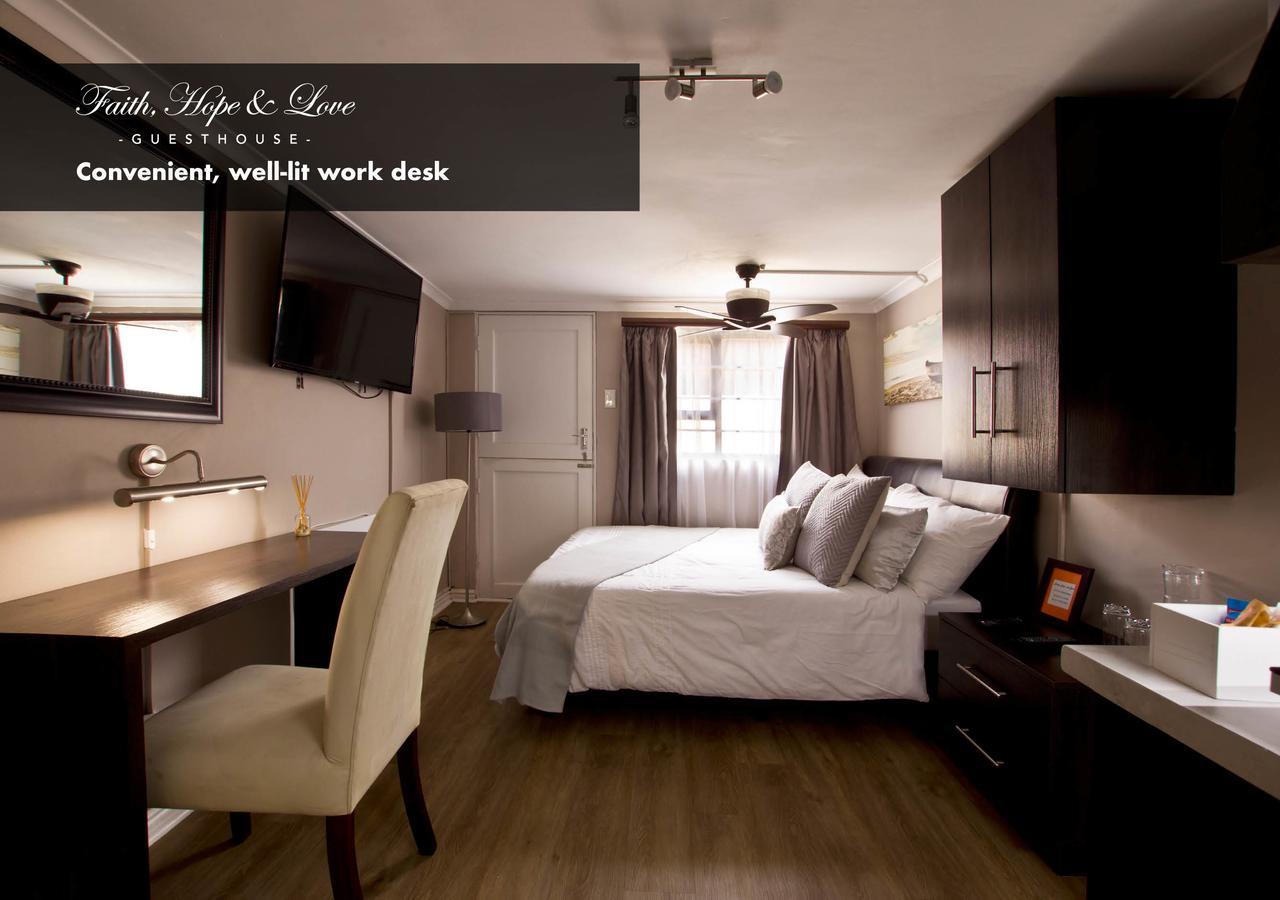 Faith, Hope & Love Self Catering Puerto Elizabeth Exterior foto